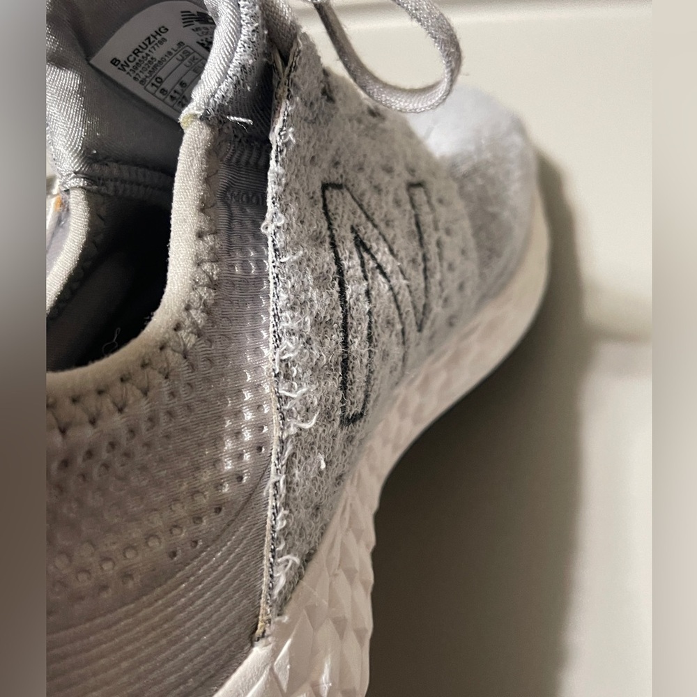 New Balance Women’s Cruz v1 Reissue Heather Gray Athletic Sneakers size 10 M - Picture 7 of 8